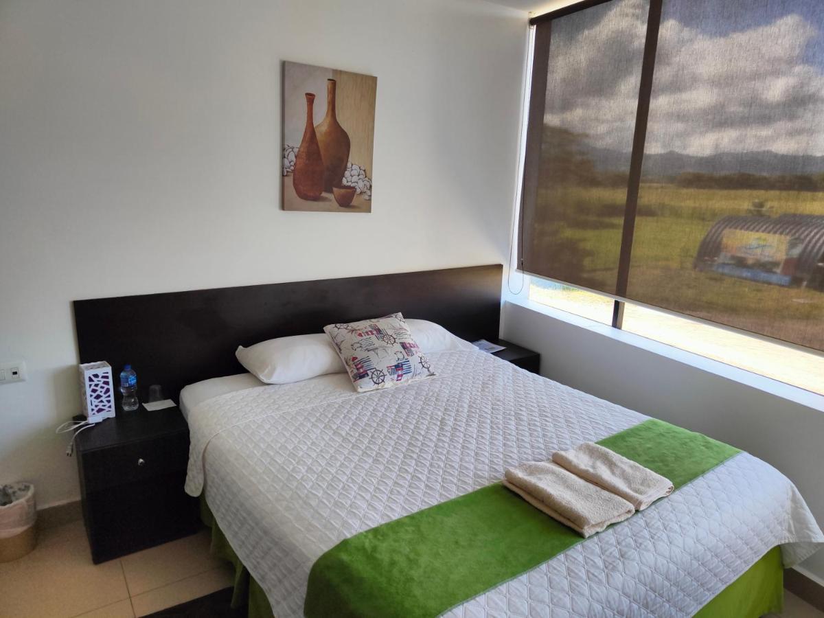 Hotel Punta Azul 페데르날레스 외부 사진